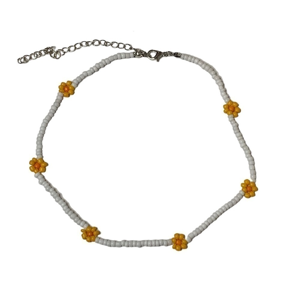 Beaded flower necklace